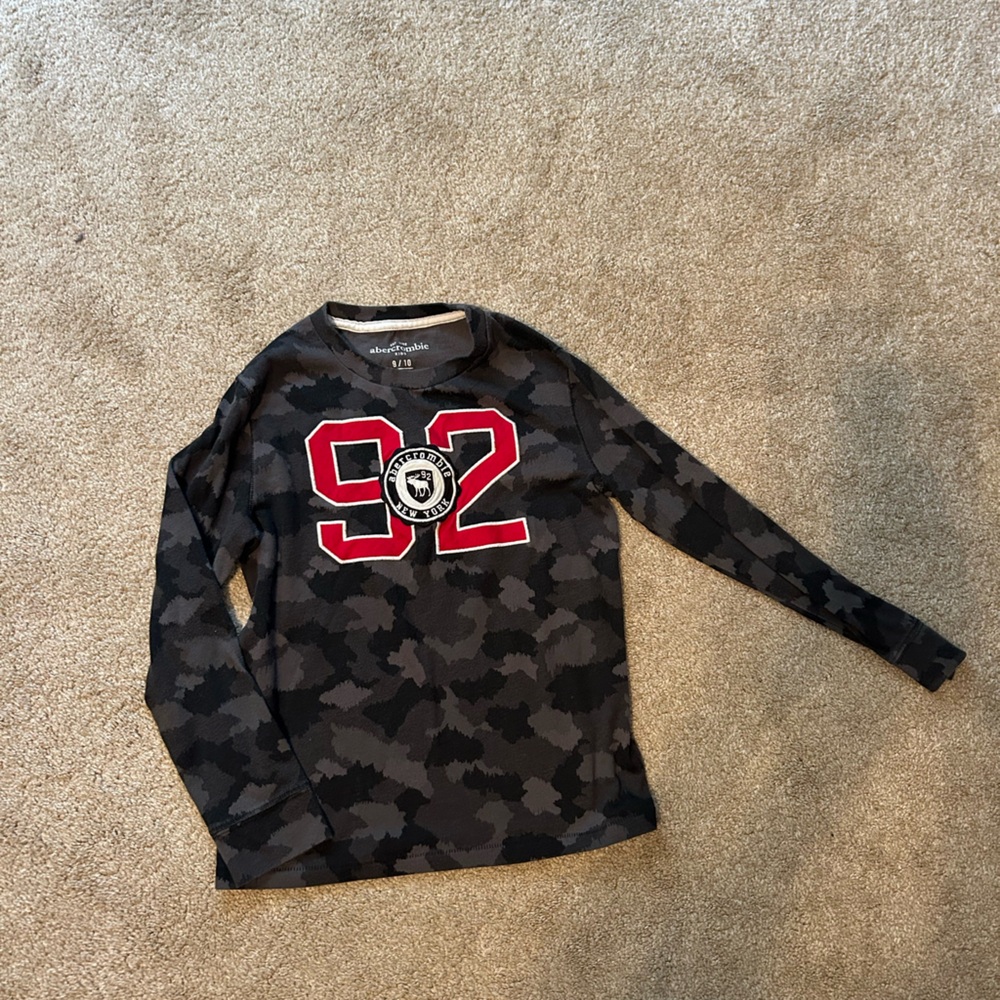 Abercrombie Kids Black and Red Long Sleeve Tee